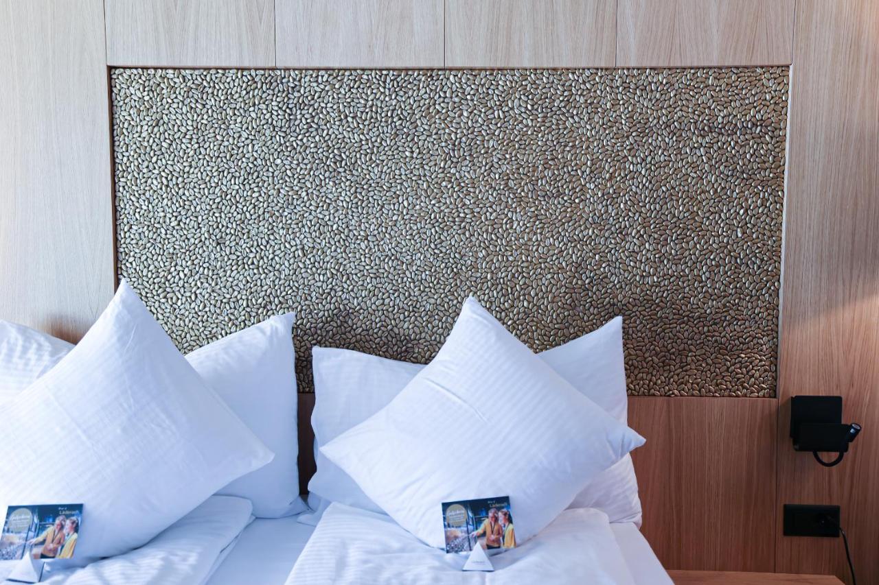 City Hotel Glarnerland Nafels Luaran gambar